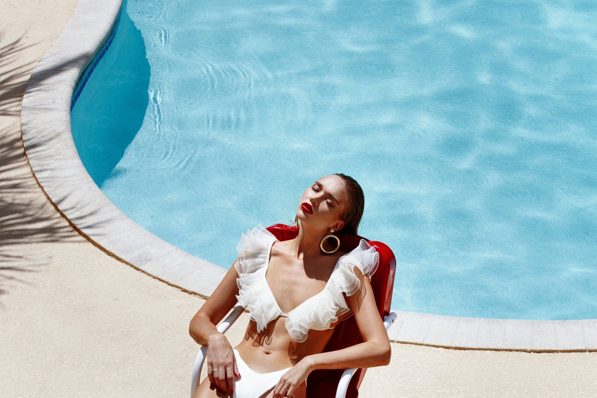 ISABEL BEACHWEAR
ELLEN BALCONETTE ALMOND